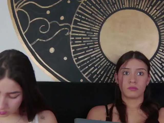 kinkyzoeandema on BongaCams 