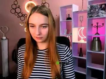 adele_meow — GOAL: show bra [58 tokens remaining] Welcome to my room! #natural #nude #lovense #brunette
