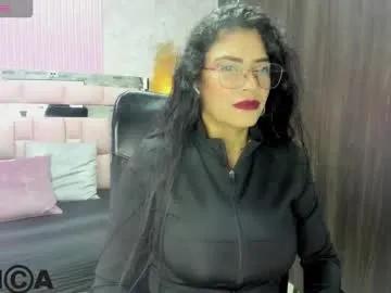 aisha__cambell — GOAL: All naked + bosy tour [0 tokens remaining] Hiiii. Let's make it Epic ! every little token matter for a better timehave a date with me//Ask me for my panties #ebony #bigboobs #bigas #mature