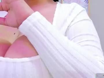 alaiasmile_ on Chaturbate 
