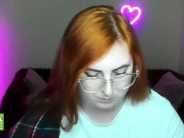 alicia_side_red — GOAL: warm me on this cold day [132 tokens left] #new #nonude #bigboobs #c2c #feet