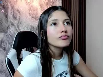 amy_innocent_ — GOAL: masturbate pussy [555 tokens remaining] Hey guys, Amy here, playfull and cheerful!  #new #latina #bigbooty #lush #18