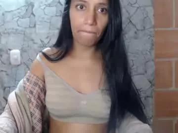 Avatar of angelitaa_hot