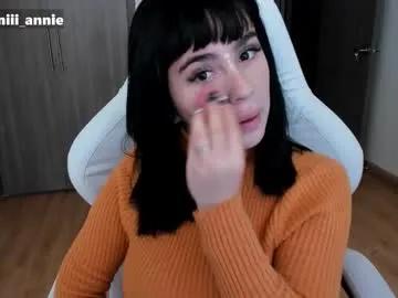 annie_snow_ on Chaturbate 