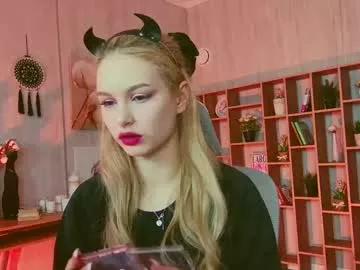 avadaviis on Chaturbate 