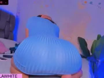 camilawhite_ — GOAL: TWERK [79 tokens remaining] Welcome to my room! GUYS #latina #squirt #anal #lovense #bigass