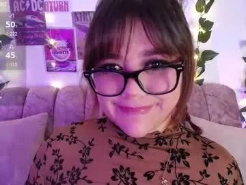 chaarlotte_1 on Chaturbate 