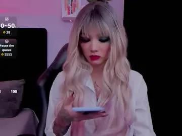 emmabridgerton on Chaturbate 