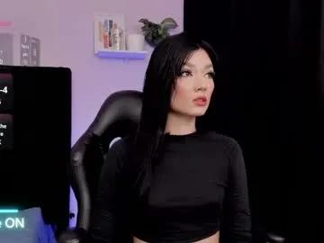 emmabridgerton on Chaturbate 