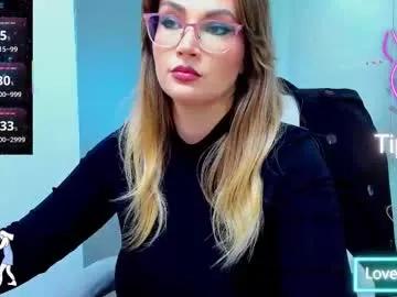 evelyne_rose on Chaturbate 