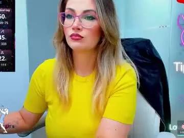evelyne_rose on Chaturbate 