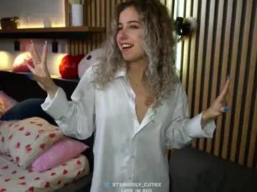 excellent_ella on Chaturbate 