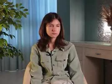 frederickafulling — GOAL : Make a heart out of fingers   ^^ Hello. Jane here <3 Let's have fun >.< #shy #18 #teen #skinny #new [25 tokens remaining]