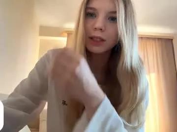 georgietiogangco — Goal : lick my finger closeup ^^ I'm Chloe (Private shows day ^^) #new #shy #petite #teen #18 [100 tokens remaining]