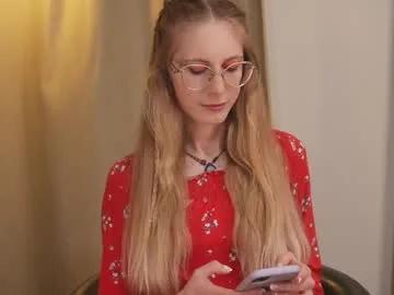 girl_i_am — I love your sensuality - 400 tkn // GOAL: Secret Show [9737 tokens left] #blowjob #tease #squirt #pvt #dance