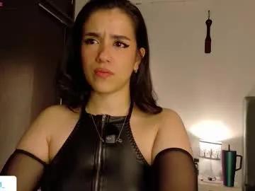 its_bunnyy — UNDRESS ME DARLING  [111 tokens left] #bigass #latina #new #squirt #anal