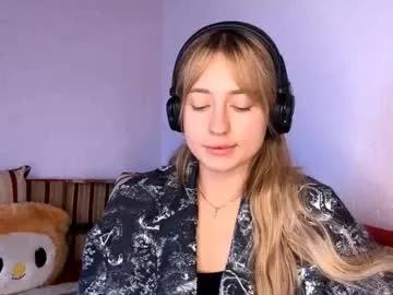 jettafrancis — Hello, im Kodi! I'm #18 and I'm a little #shy :) GOAL:Show my legs, caress them! #teen #student #skinny [20 tokens remaining]