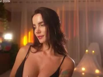 jseductiveart — Remove top [1017 tokens left]