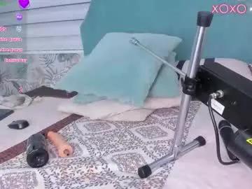 julietsofia — GOAL: blow job sexy [105 tokens remaining]  Today is your lucky day, fuck me and win an orgasm #anal #Hairy #squirt #latina #fuckmachine