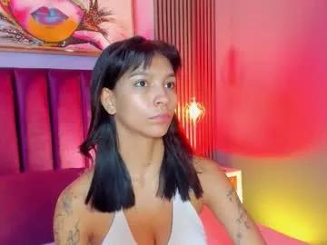 laura_aristizabal_19 — GOAL: naked for you [155 tokens remaining] Welcome to my room! #teen #bigboobs #bigtits #erotic #pvt