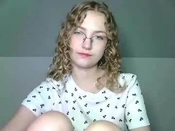 lily_tayberry on Chaturbate 