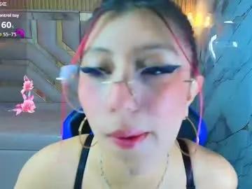 lola_bonnie_r on Chaturbate 