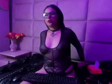 luciana_rosss — GOAL: Sexy Dance [278 tokens remaining] Welcome to my room! #latina #deepthroat #bigboobs #lovense #new