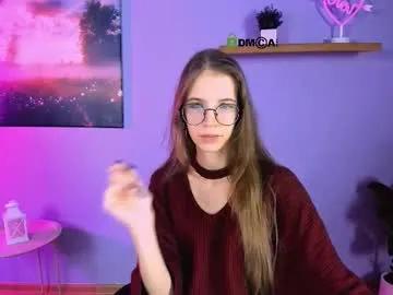 lulu_fly_ — GOAL: my first goal [105 tokens remaining] Welcome to my room! #glasses #sph #nonude #mistress #c2c