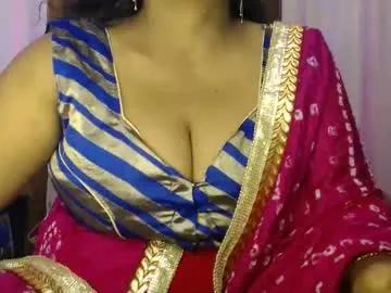 moody_maya — GOAL: Make me nude [2139 tokens remaining] < #indian #bigboobs #lovense #new