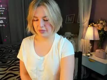 nikki_kai on Chaturbate 