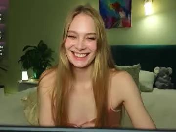 Avatar of peachcreamcouple