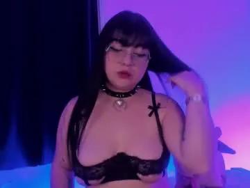 ravendark_666 — control lush x10 minutes  #daddysgirl #goth #lovense #bigass [170 tokens remaining]