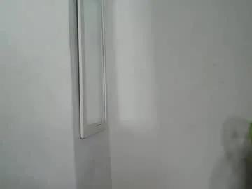 samaycole3 — FUCK MY PUSSY #squirt MAKE ME MOAN #ebony #smalltits #latina #anal  200 tokens left]