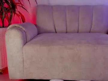 sara_gwen on Chaturbate 
