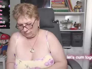 sexylynette4u — Lovense Lush : Device that vibrates longer at your tips and gives me pleasure! - Multi-Goal :  naked show #