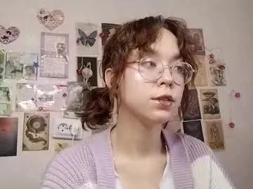 Avatar of shy_kiss_twinkle_bloop