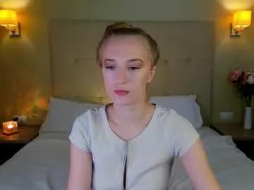 stacy_riiver — breast massage in a top #blonde #smoke #natural #cum2cum #nonude [40 tokens remaining]