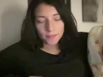 Avatar of suzyishellawet