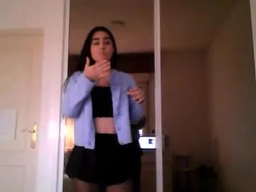 vaenina — I let myself go [120 tokens left] #latina #new #heels