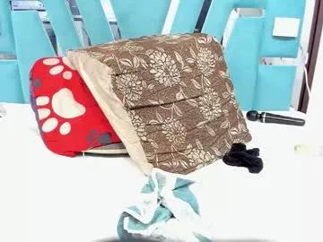 valentina_eboni — GOAL: Fuck my pussy  I like hard fucking with my big dildos, I hope to fill your face with my squirts! #ebony #smalltits #fuckmachine #anal #squirt