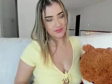 zarirosse — I'll give you so much pleasure, I feel so hot, don't forget to follow me #Blonde #Hairy #milk #pregnant #curvy [38 tokens remaining]