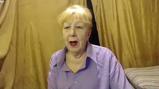 _Estelitta_5 — I need a new laptop