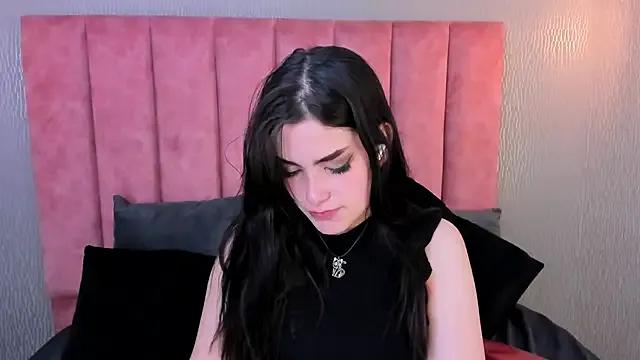 Alexa_Thaylor_ — hi ale