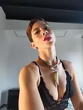 Alice_Barry — bouning my ass close-up  