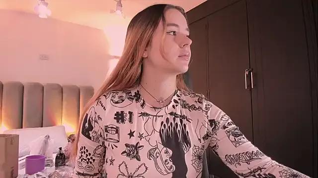 AlliceLover on StripChat 