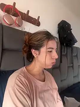 AllieYourGirl — anal+naked