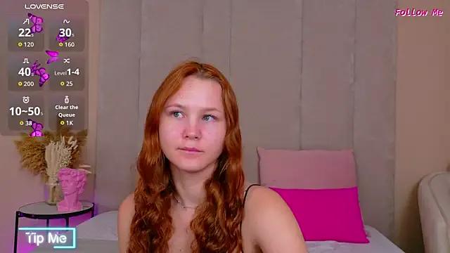 AmeliRoyse — Squeeze boobs