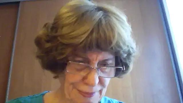 Anna72233 — Private on StripChat