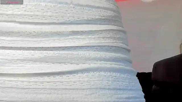 AnnaBrooks1 on StripChat 