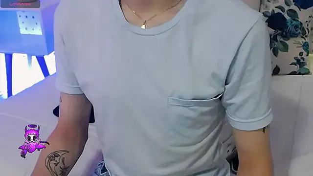 ArianaSantana on StripChat 